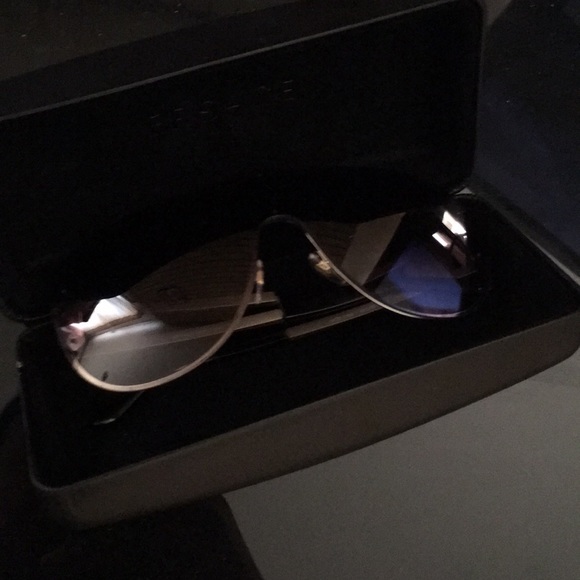 Versace Sunglasses - Picture 3 of 4